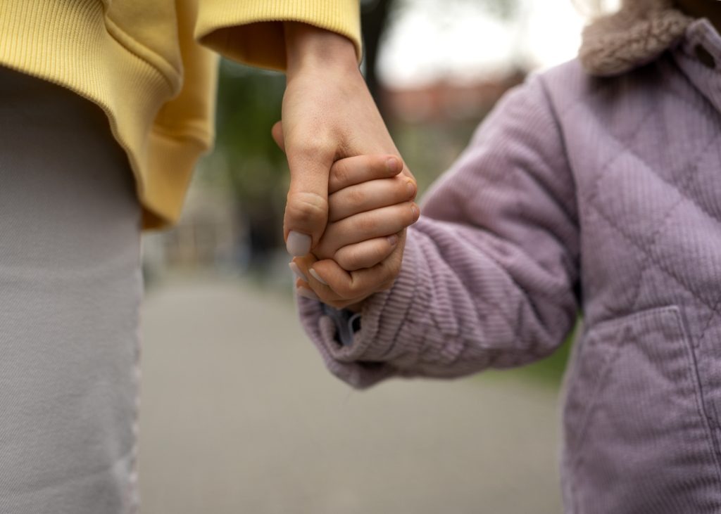 ADOPTANTES NO QUIEREN CHICOS DISCAPACITADOS O ENFERMOS