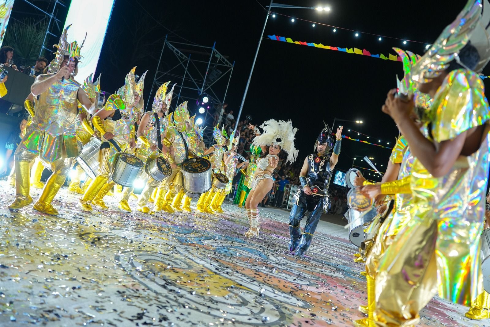 CHIMBAS DESPIDIÓ EL FESTEJO DEL CARNAVAL