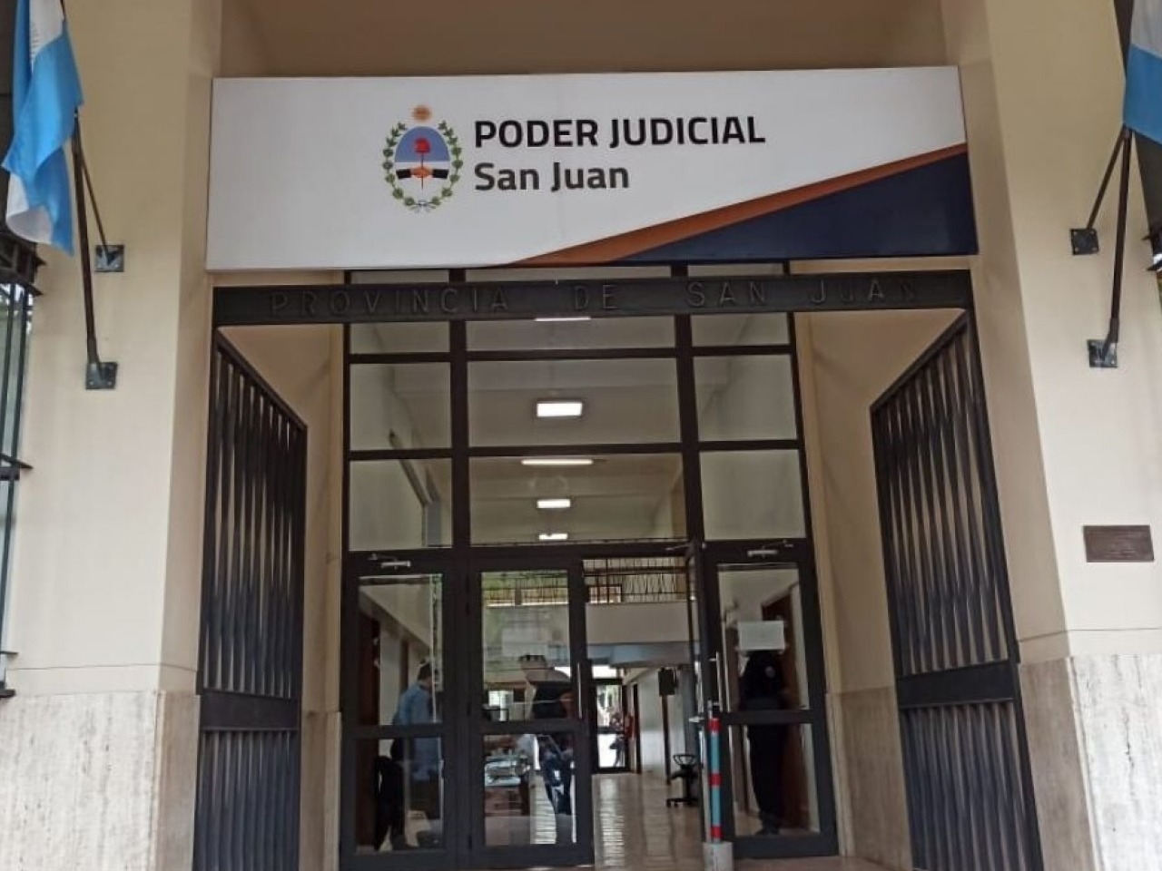 BUSCAN CUBRIR TRES PUESTOS CLAVE EN LA JUSTICIA