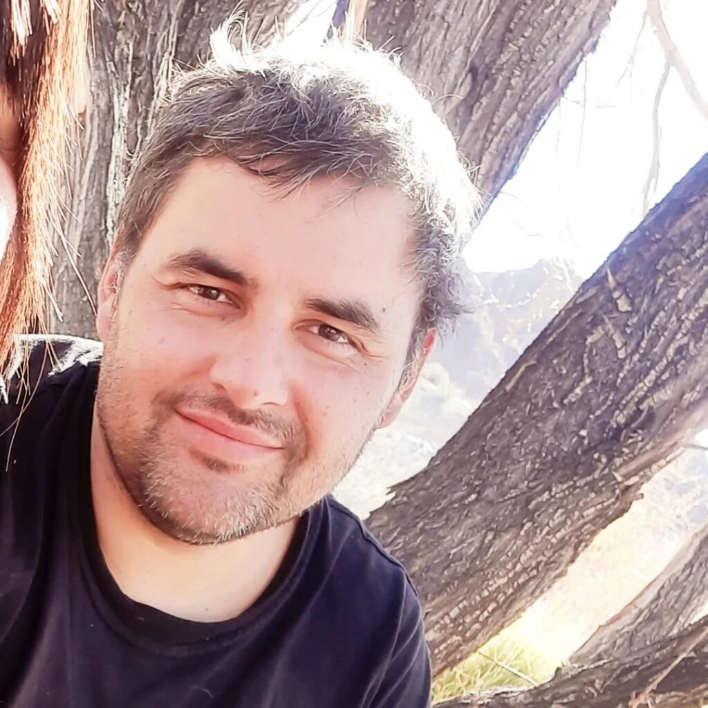 Luis Ribes
