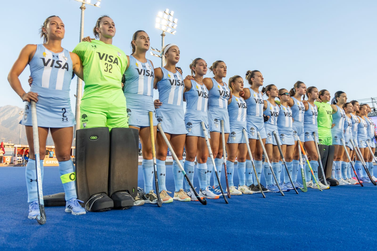 Las Leonas golearon a Irlanda en su debut en Australia