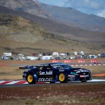TOBÍAS MARTÍNEZ BRILLÓ EN EL CALAFATE CON EL CAMARO