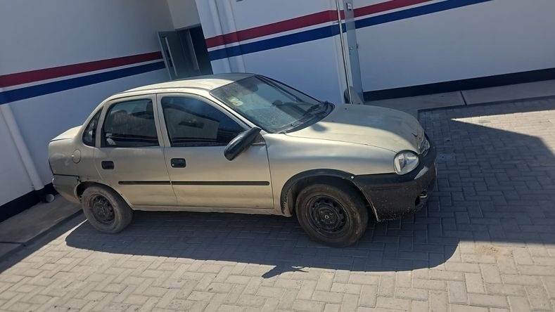 CONTRATABAN UN AUTO DE ALQUILER PARA COMETER ATRACOS