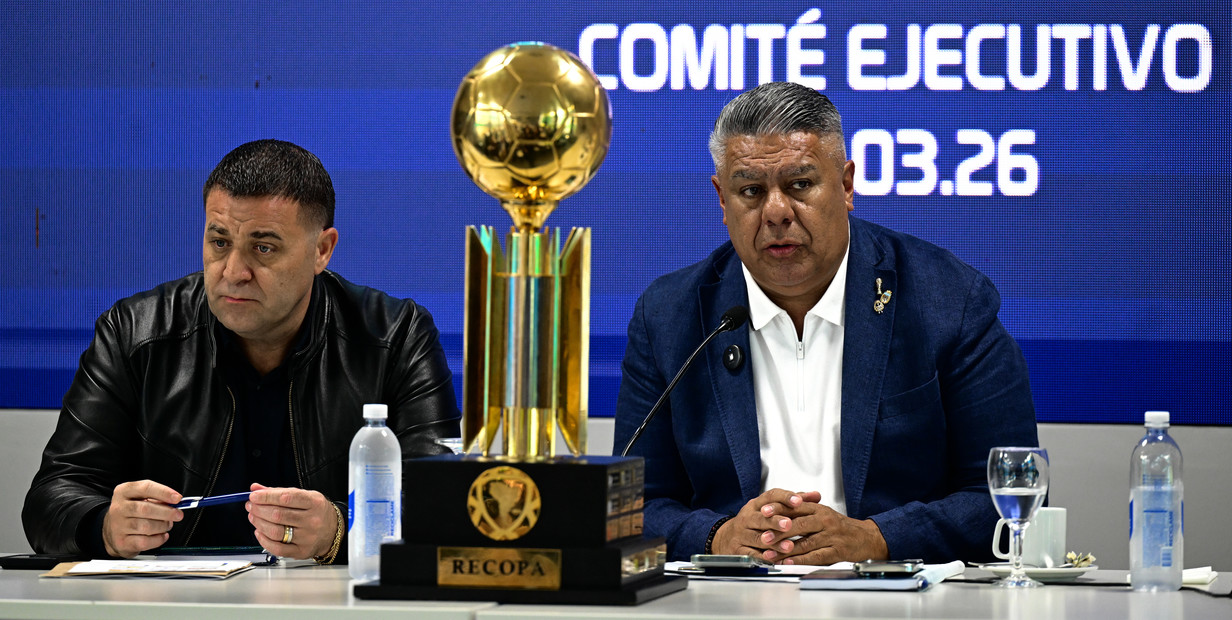 PROCESAN A TAPIA Y TOVIGGINO Y LOS EMBARGAN EN $350 MILLONES
