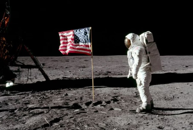 LA NASA APUESTA A UNA BASE EN LA LUNA