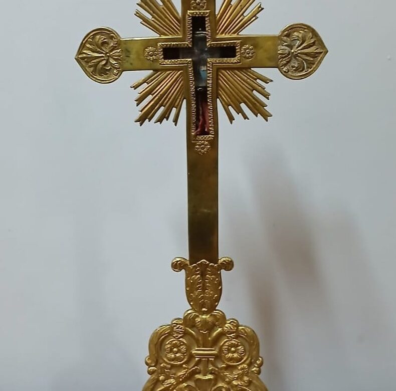 REAPARECE RELIQUIA DE LA CRUZ DE JESÚS
