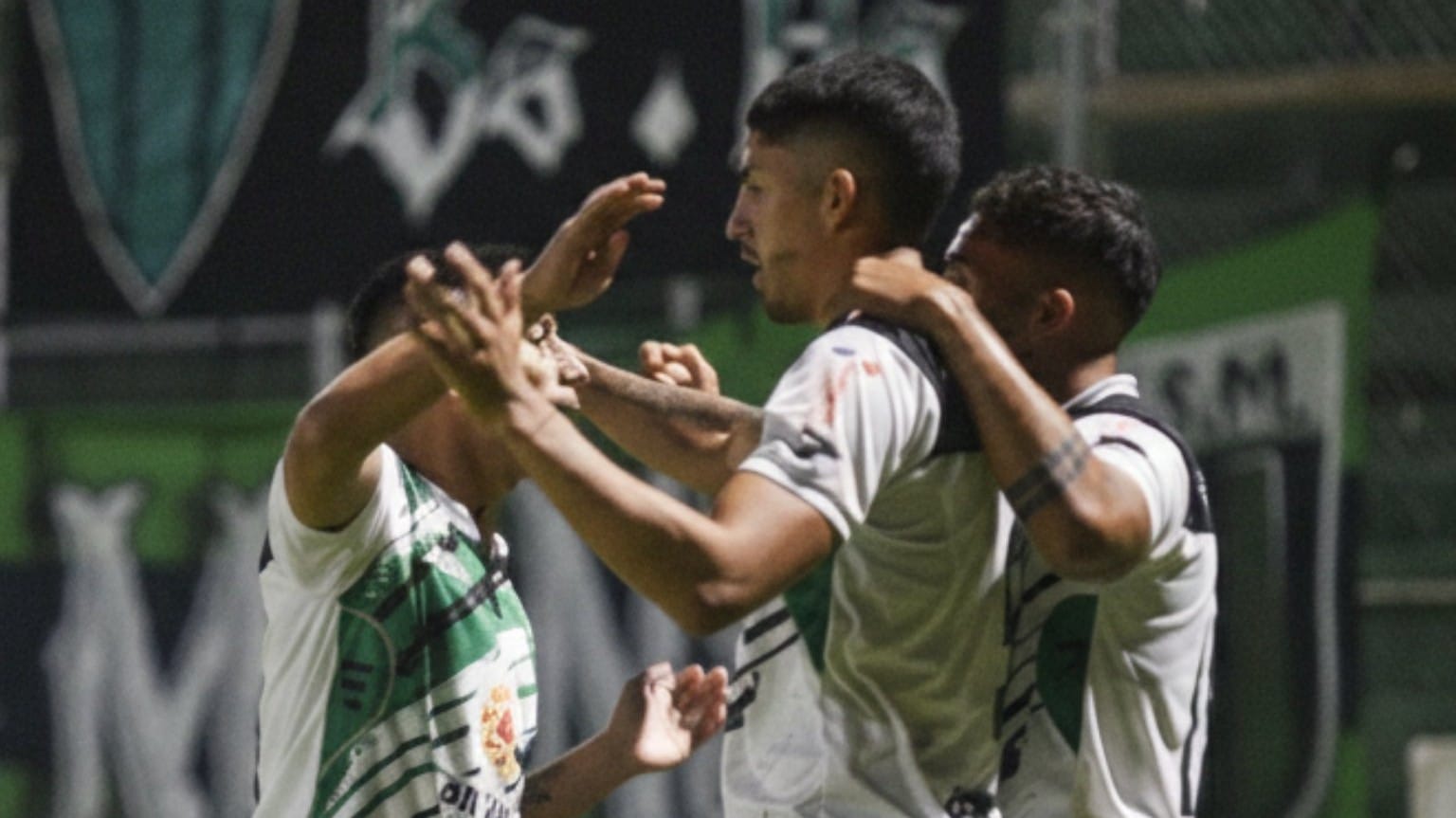 SAN MARTÍN Y UN EMPATE CON SABOR A POCO