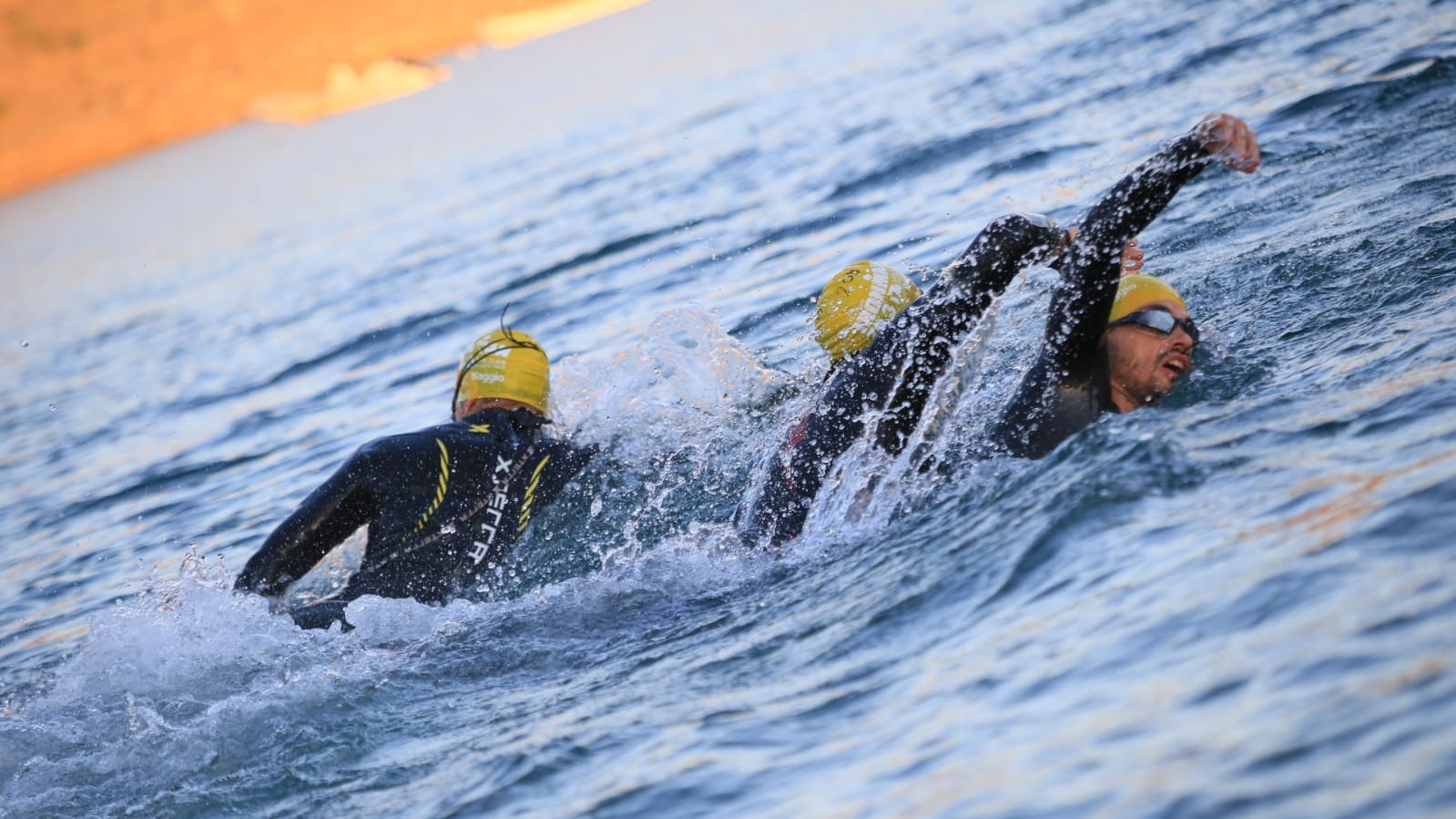 BIEN Y DEBIASSI CONQUISTARON EL IRONMAN 70.3
