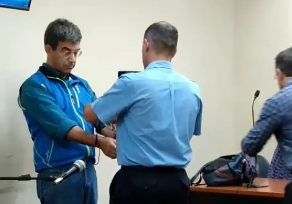 CUATRO AÑOS DE PRISIÓN EFECTIVA PARA EL MÉDICO ABUSADOR