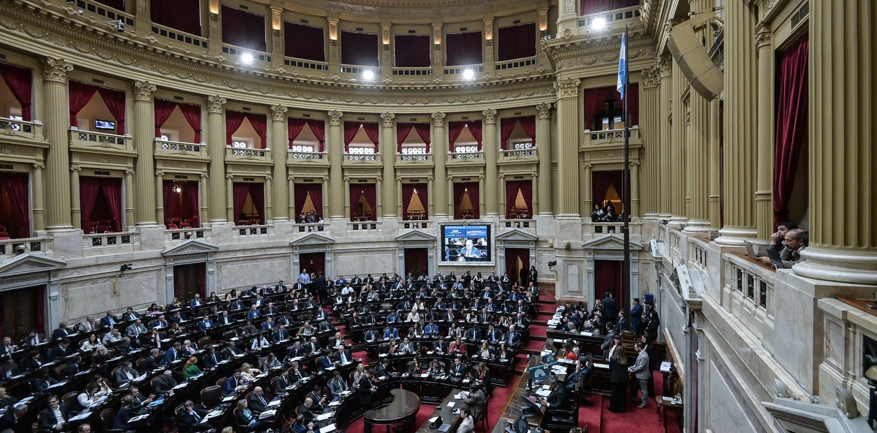 DIPUTADOS APROBÓ LA REFORMA DE GLACIARES