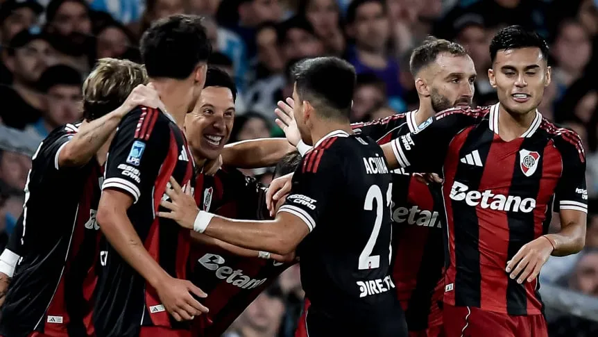 RIVER PEGÓ EN AVELLANEDA Y YA PIENSA EN BOCA