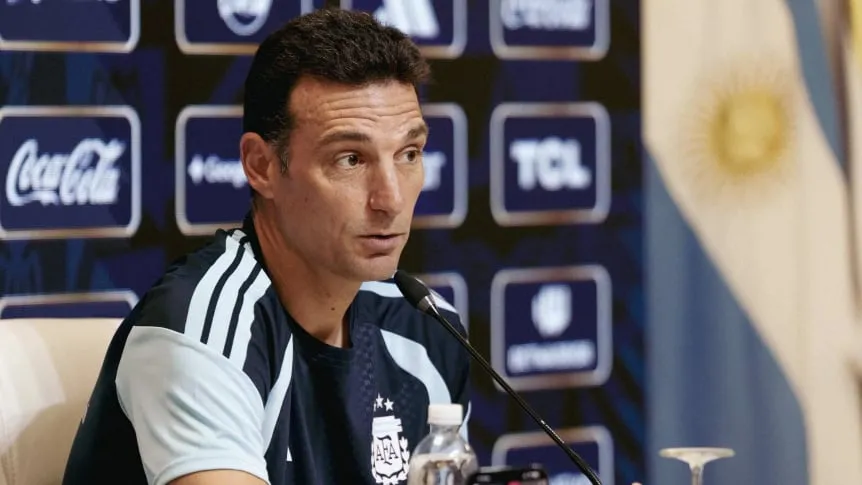SCALONI ENTREGÓ LA PRELISTA PARA EL MUNDIAL
