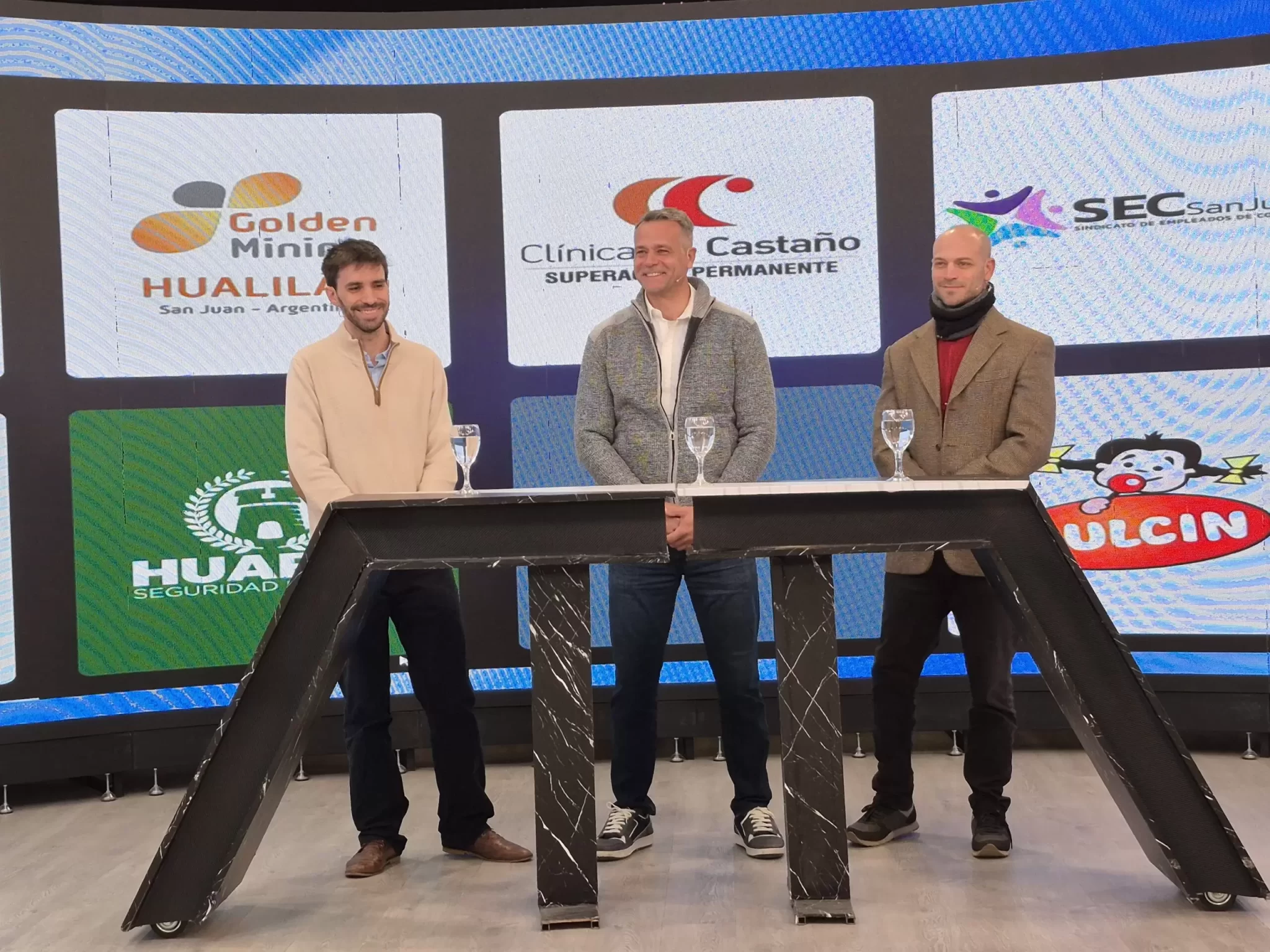 Team Peine debutó con puntaje ideal en La Ventana