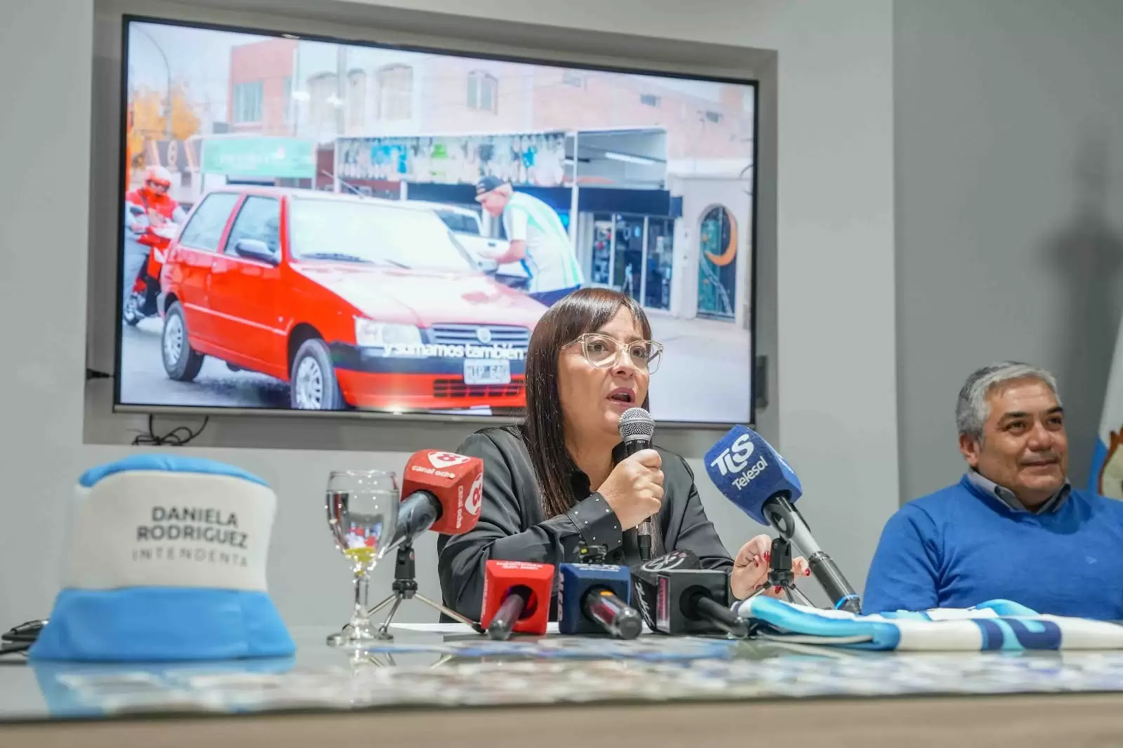 Chimbas se pone la camiseta y vive el Mundial