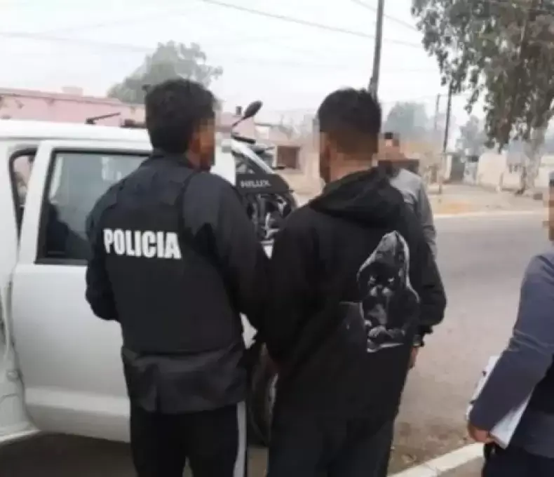 Robaron una caja fuerte con $20 millones de un supermercado en Media Agua