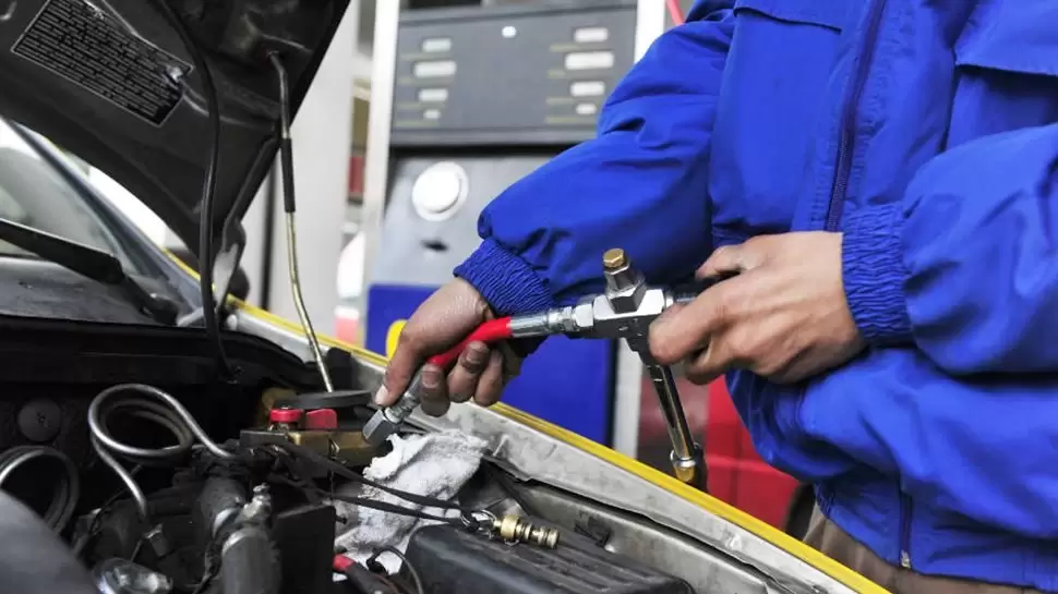 GNC: a pesar de las bajas temperaturas, garantizan la carga vehicular