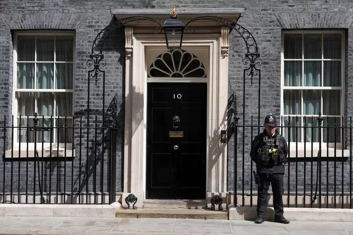 Burnham, favorito para suceder a Starmer en Reino Unido
