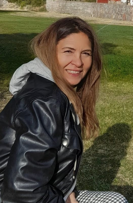 Silvia Yanadel
