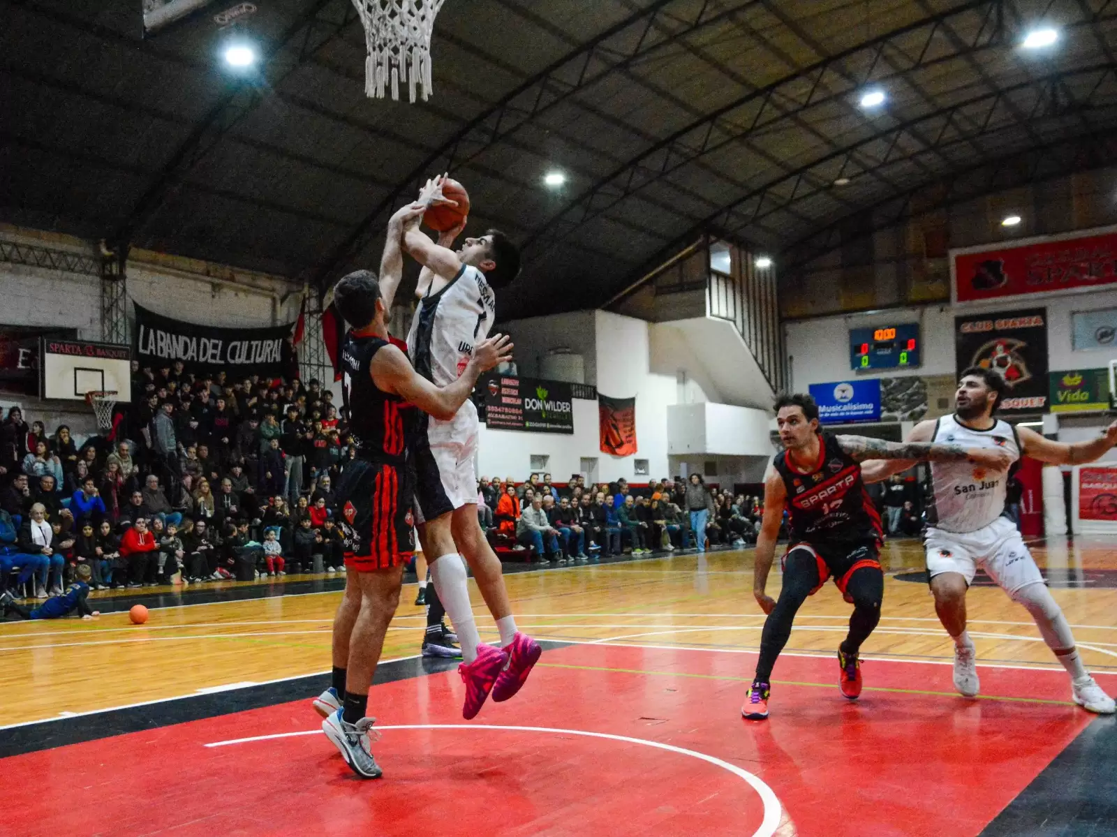Urquiza se despidió de la Liga Federal