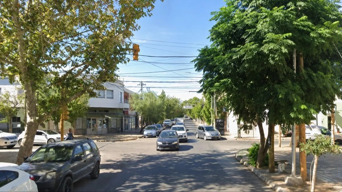 Una joven denunció que fue asaltada y abusada al bajar de un colectivo