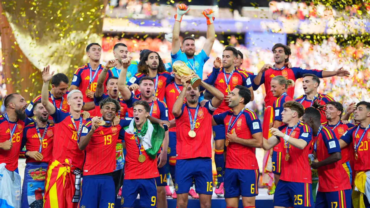 España celebra la obtención de su segundo título mundial