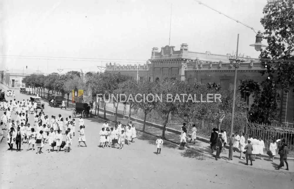 Escuela Superior Sarmiento