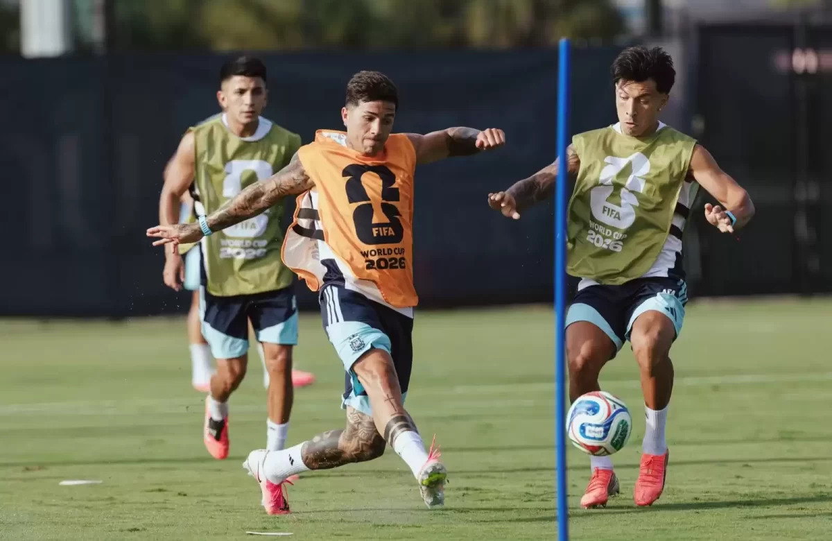 Argentina va por los octavos de final