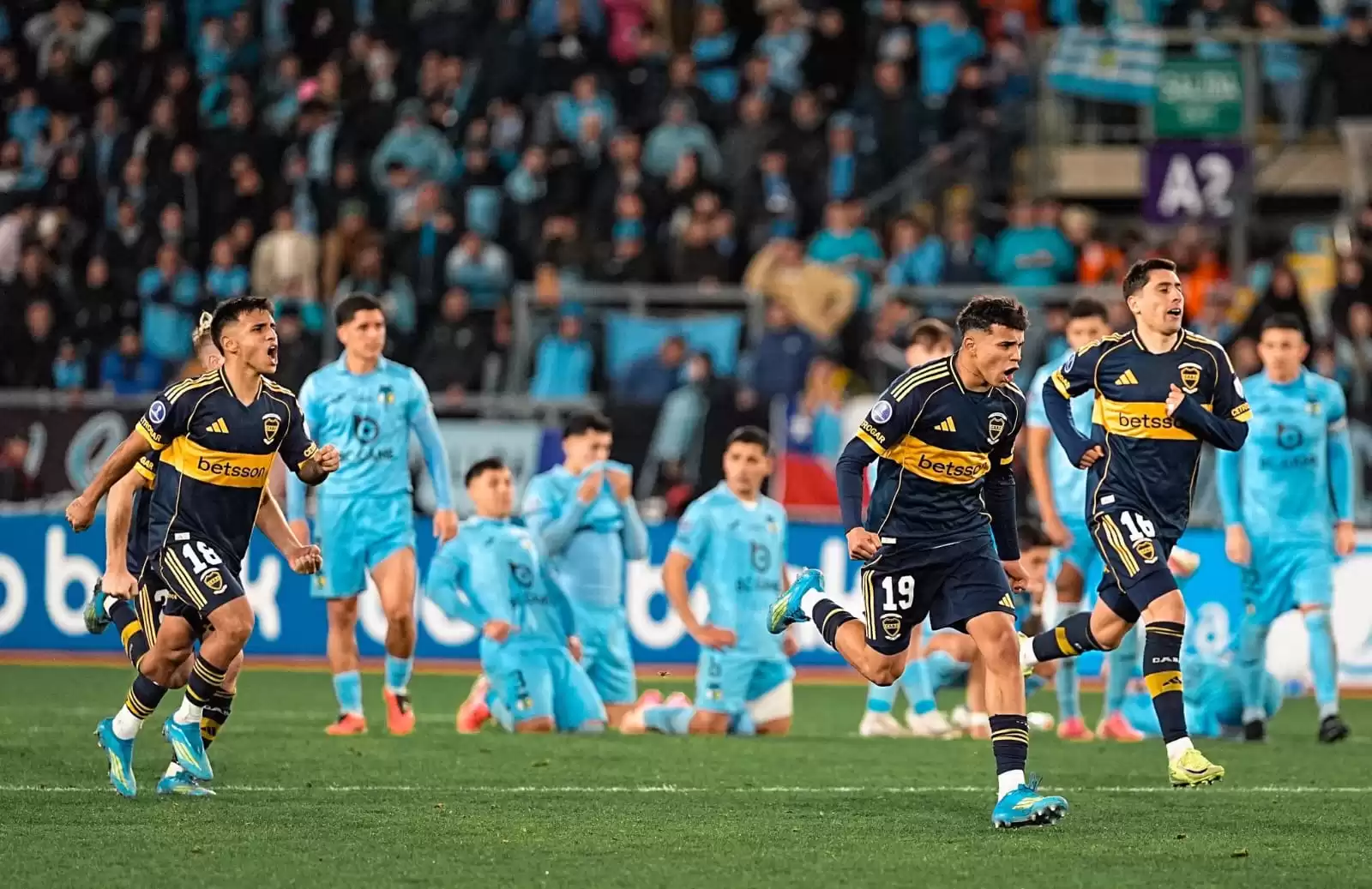 Boca clasificó a los octavos de la Sudamericana tras ganar en los penales