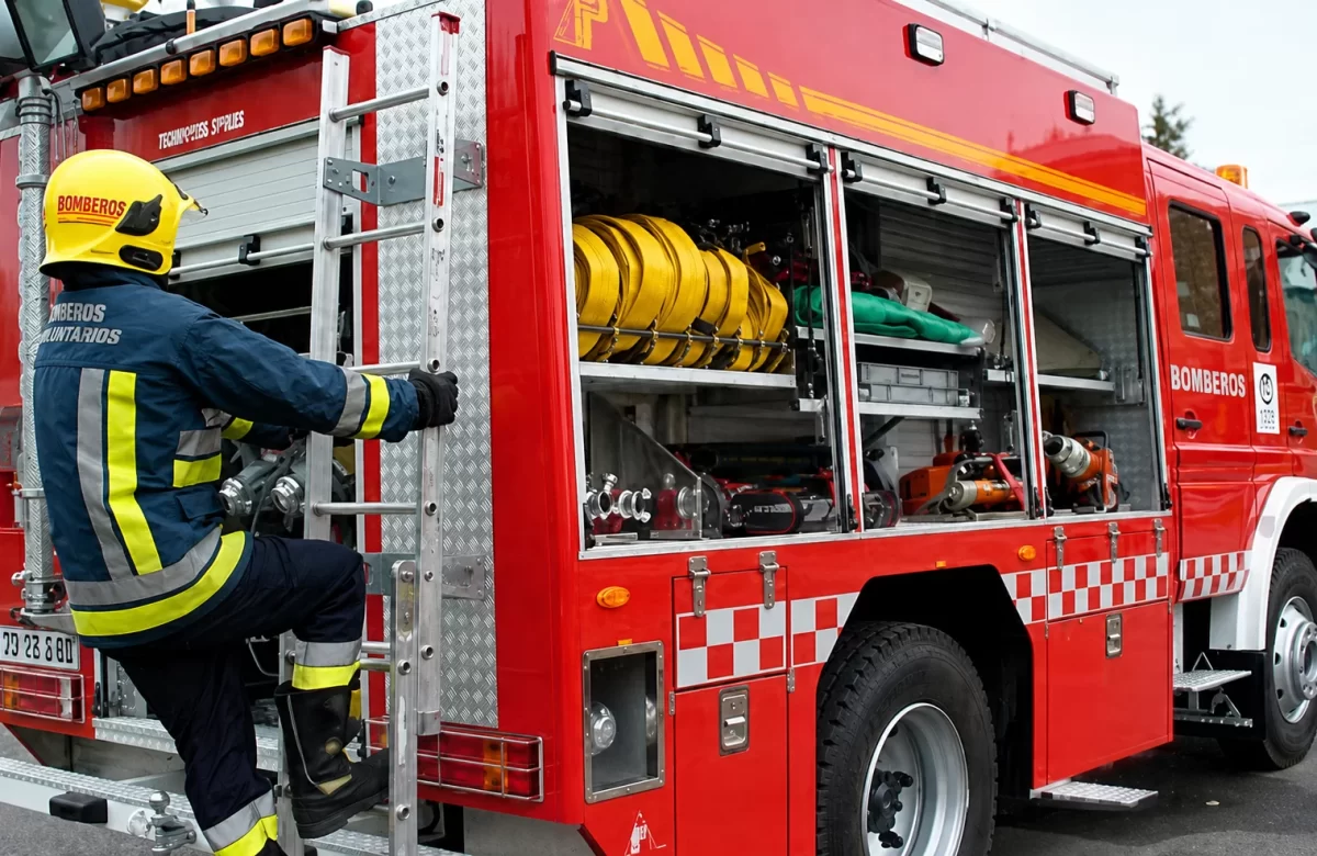 Despliegan operativo de emergencia en Valle Fértil por reporte de presunto accidente aéreo