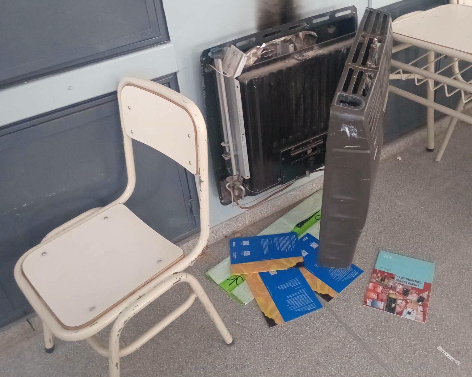 Robaron en una escuela de Caucete y destrozaron trabajos realizados por los alumnos