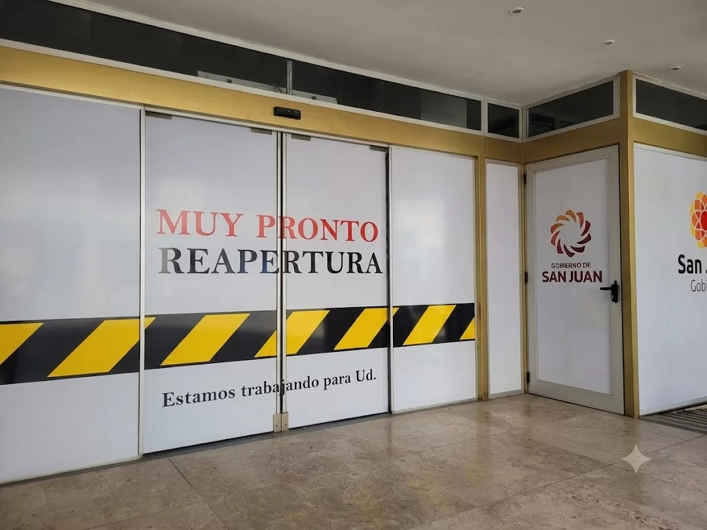 Dos empresas siguen en carrera para quedarse con la concesión del Hotel Provincial