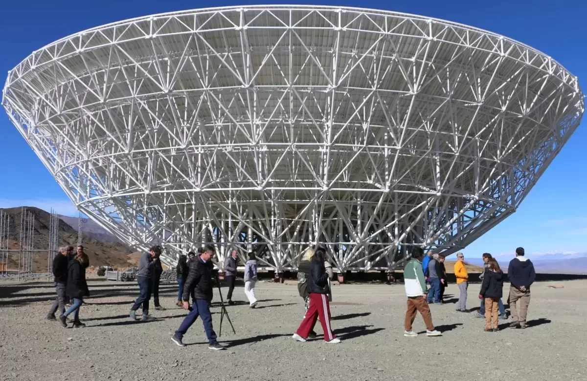 Ahora esperan un guiño de Santilli para destrabar el proyecto del telescopio