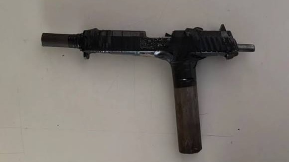 Menor detenido con una tumbera