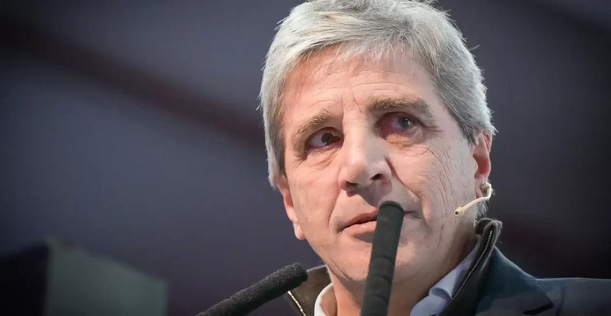El Gobierno flexibiliza los créditos en dólares