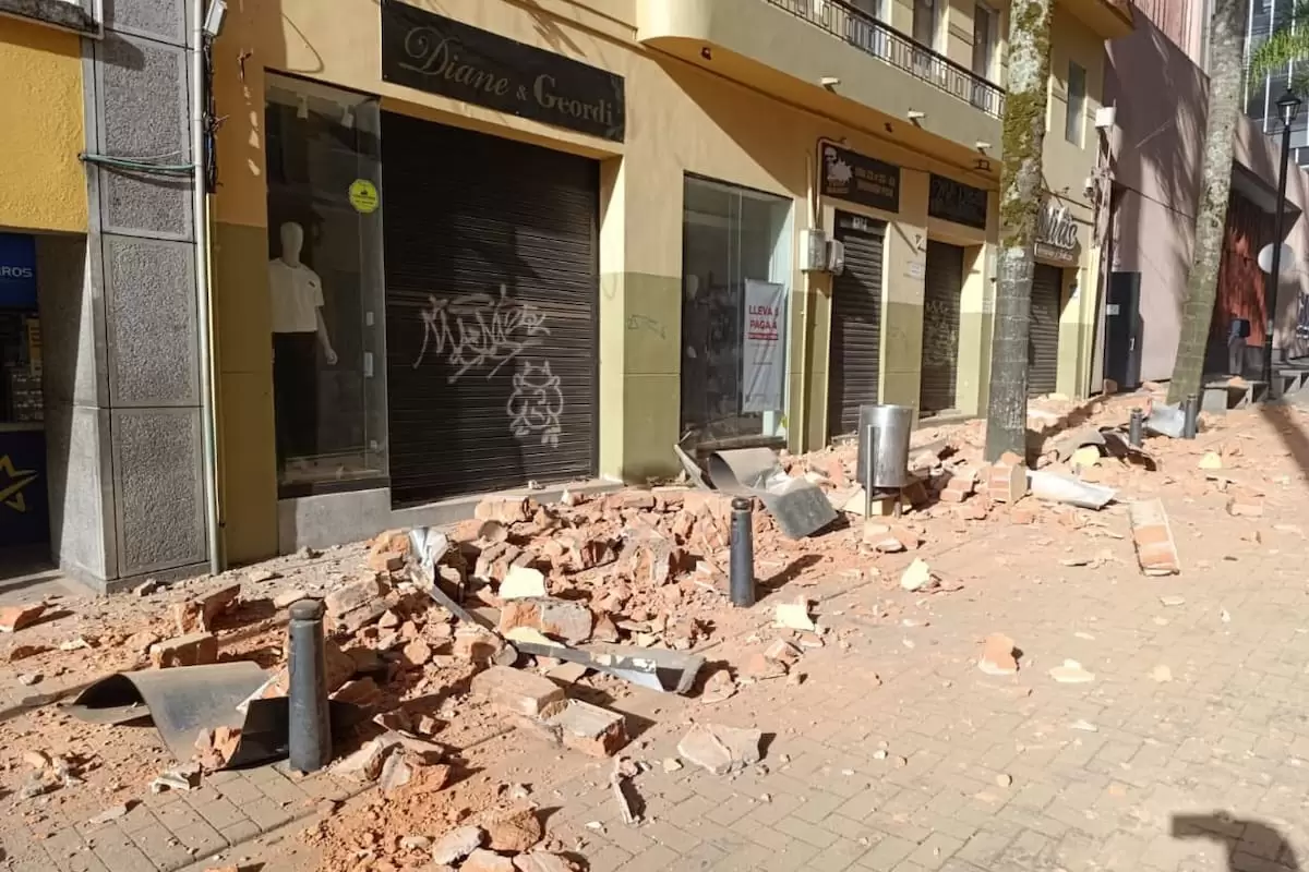 Terremoto en Colombia deja al menos 111 víctimas