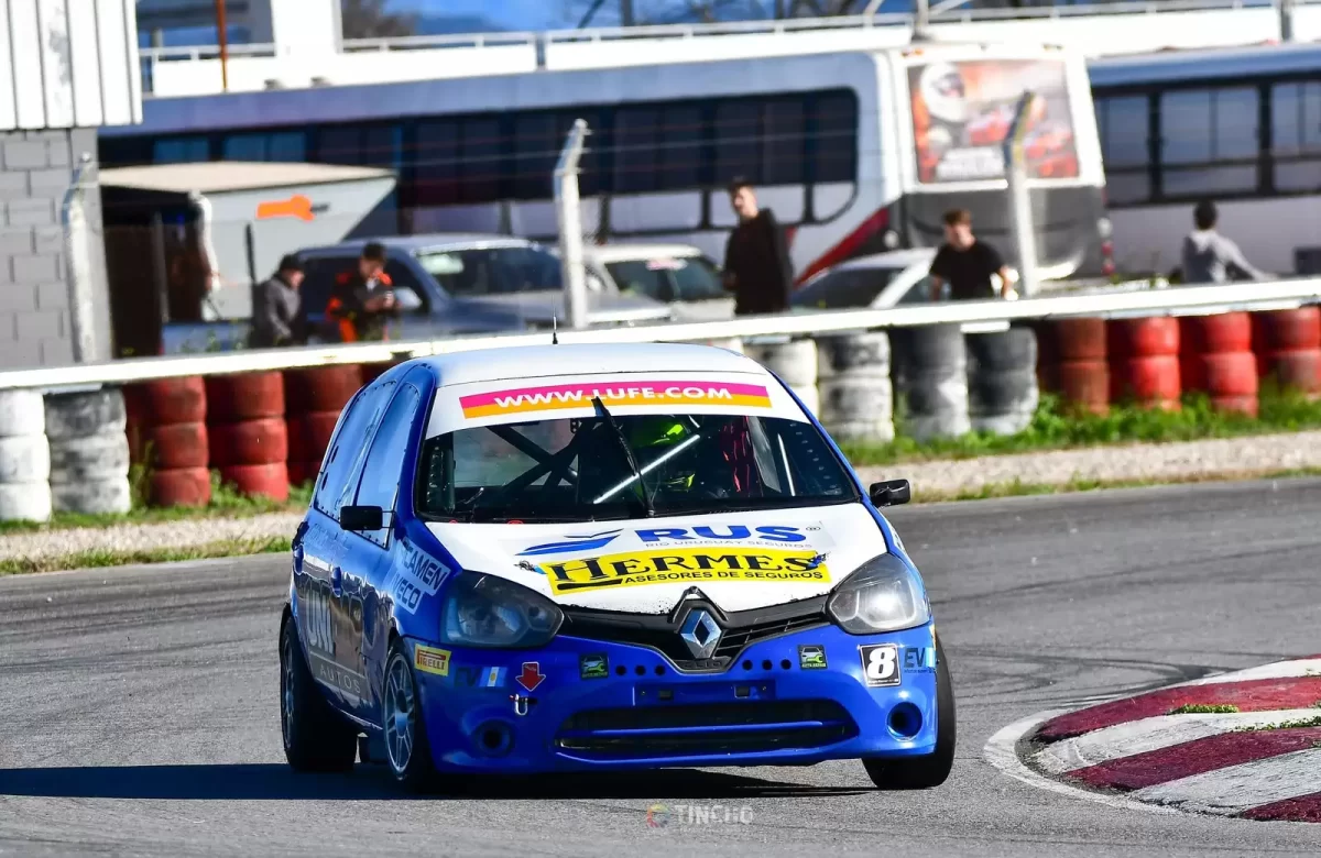 Sergio Ferrer finalizó quinto en el Turismo Pista San Luis