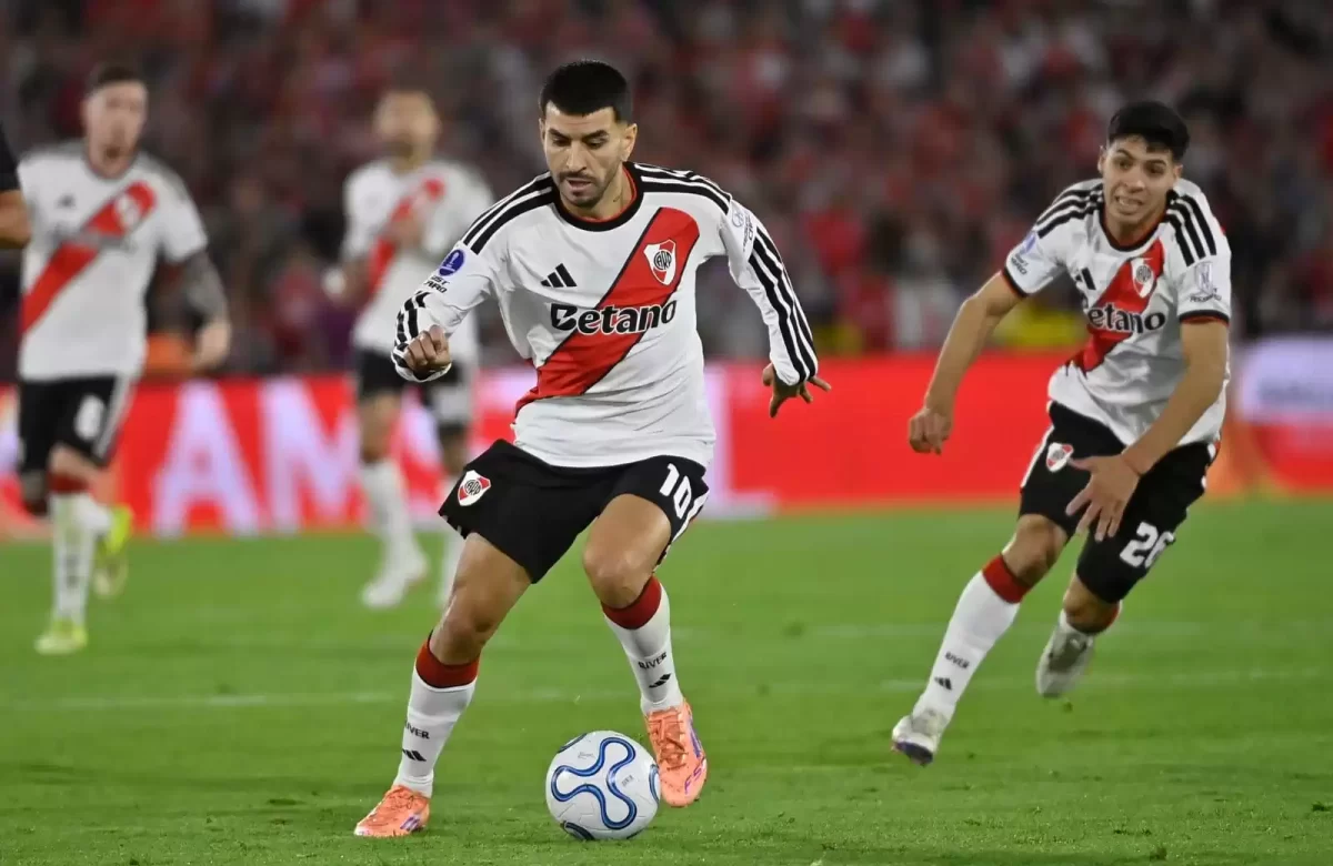 River igualó en Colombia e Independiente Santa Fe dejó la llave abierta