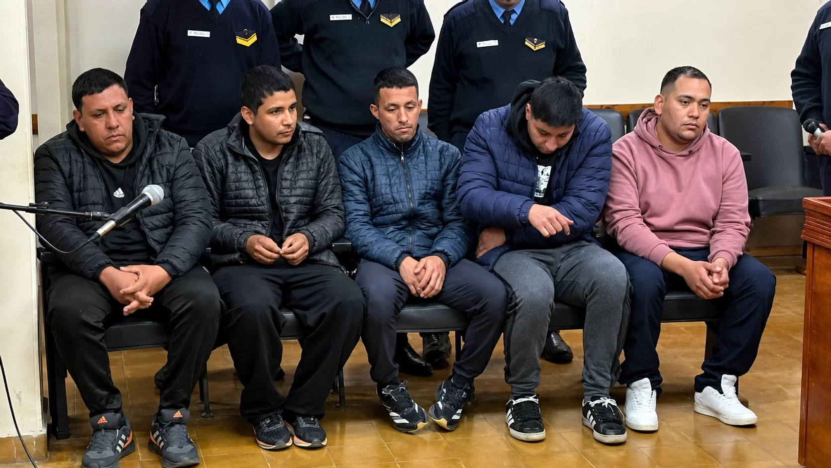 Imputaron a policías por la presunta golpiza a un joven dentro de una comisaría: uno quedó preso