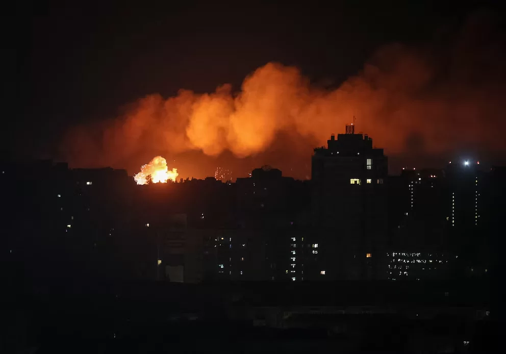 Rusia lanzó un nuevo ataque masivo con misiles balísticos contra Kiev: al menos 13 muertos y 33 heridos