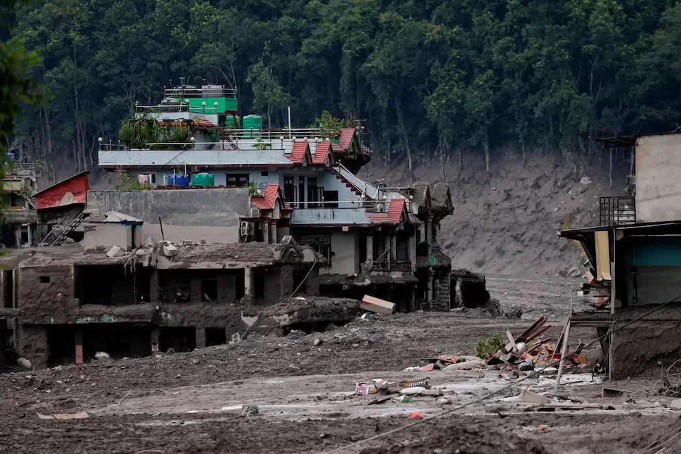 Tragedia en el Himalaya: las inundaciones en Nepal elevan la cifra de muertos y hay cientos de desaparecidos