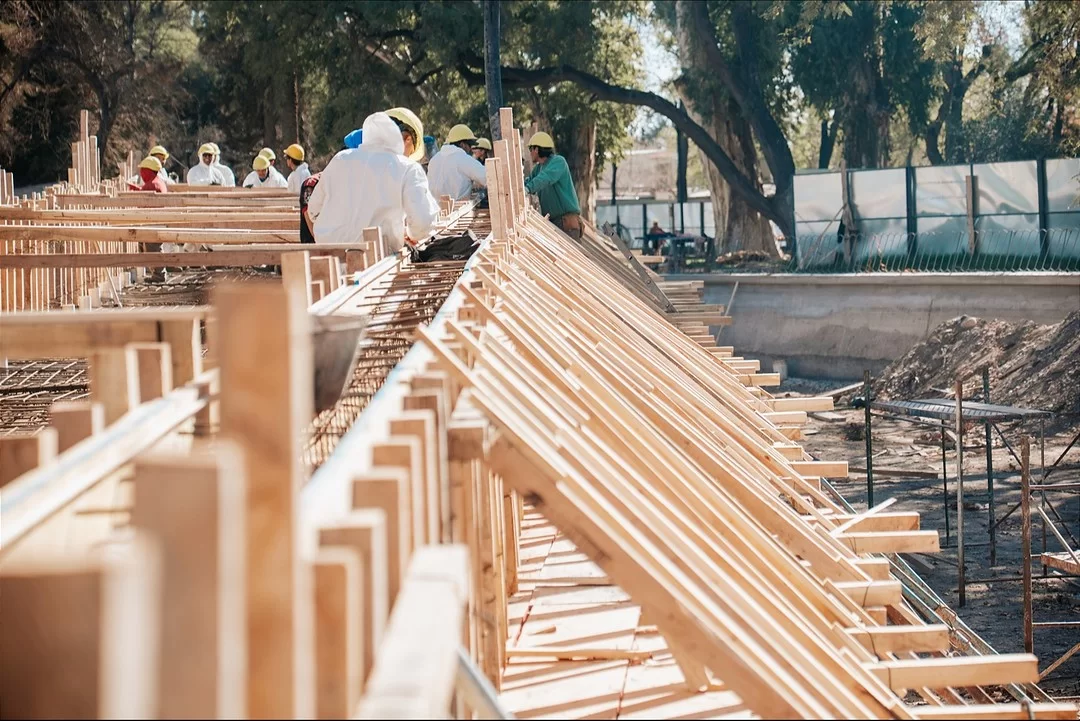 El nuevo puente del Parque de Mayo ya tiene su estructura principal terminada