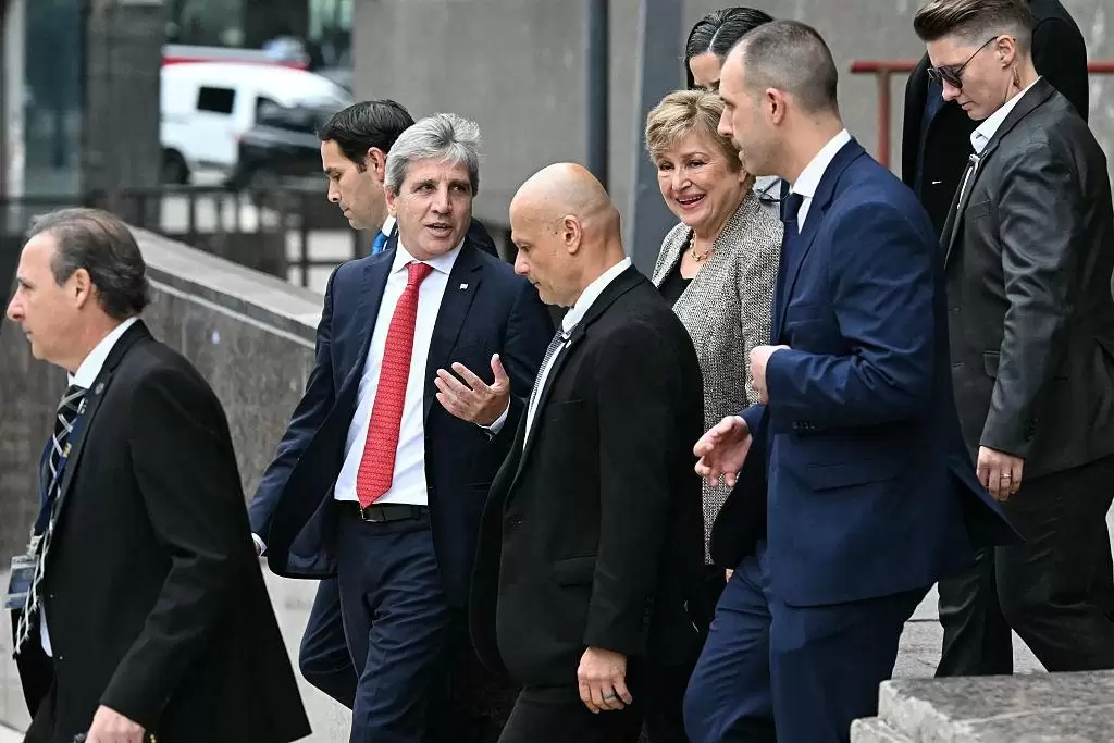 El FMI vuelve a revisar las cuentas argentinas