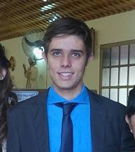 Facundo Font medio