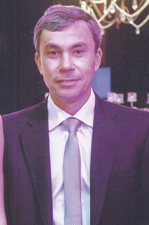 Martin Alessi 8 9 Empresario Aislant SJ