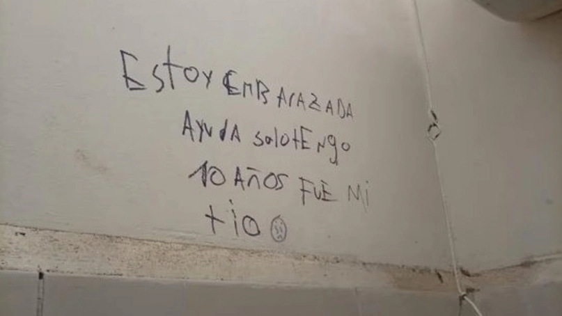 La justicia investiga una pintada en escuela de Rawson por presunto caso de abuso sexual infantil